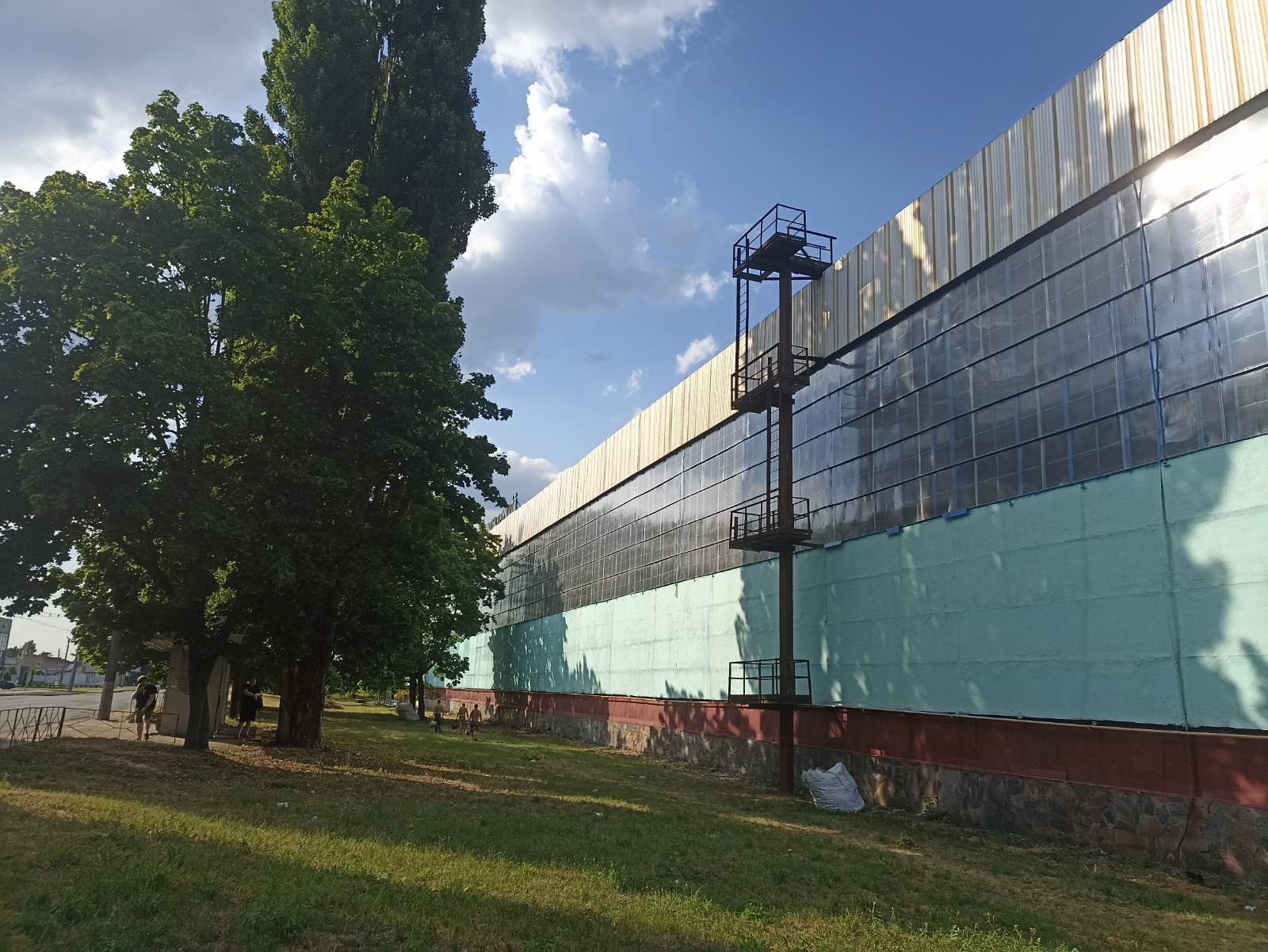 сотовий полікарбонат 10мм прозорий 2100х6000 1УФ BAUGLAS ST LONGLIFE PROFESSIONAL