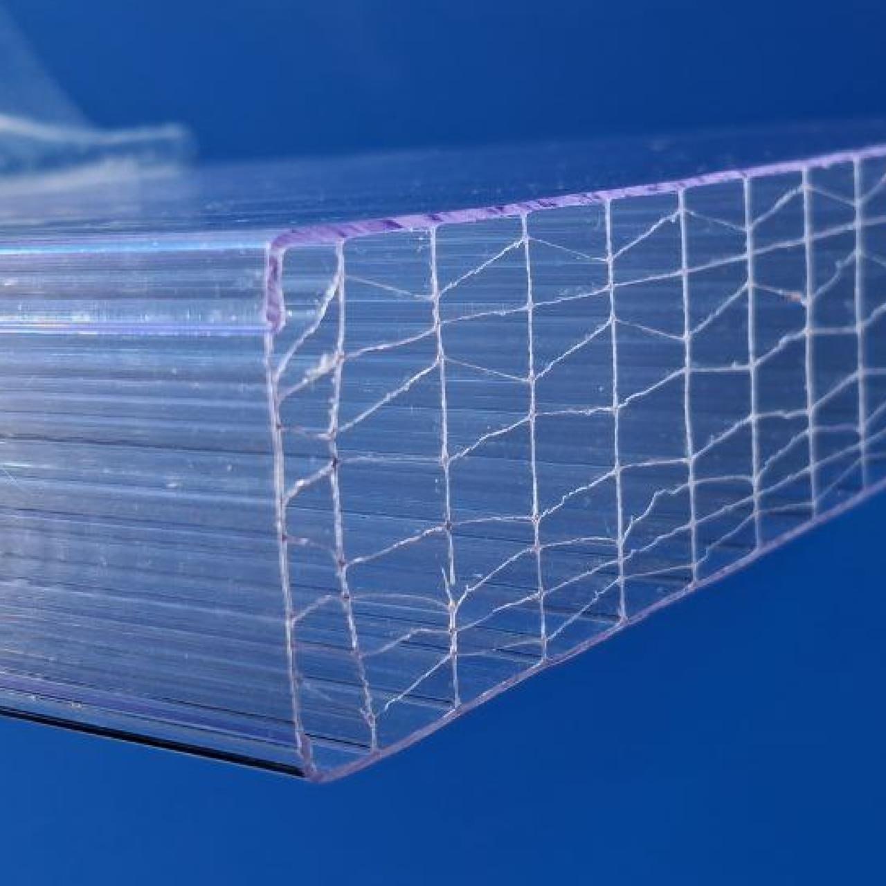 сотовый поликарбонат 40мм прозрачный 1УФ BAUGLAS ST LONGLIFE PROFESSIONAL Швейцария